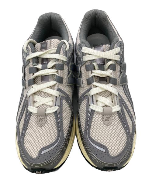 NEW BALANCE（ニューバランス）NEW BALANCE (ニューバランス) M1906RRD ローカットスニーカー グレー サイズ:26の古着・服飾アイテム