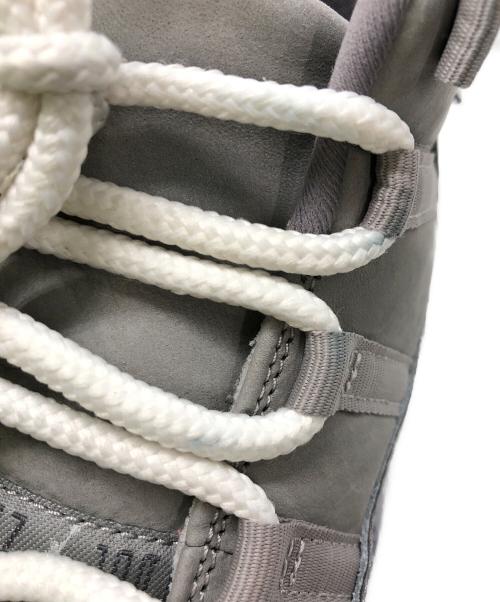 NIKE（ナイキ）NIKE (ナイキ) AIR JORDAN 11 RETRO ハイカットスニーカー グレー サイズ:27.5の古着・服飾アイテム
