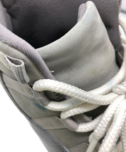 NIKE（ナイキ）NIKE (ナイキ) AIR JORDAN 11 RETRO ハイカットスニーカー グレー サイズ:27.5の古着・服飾アイテム