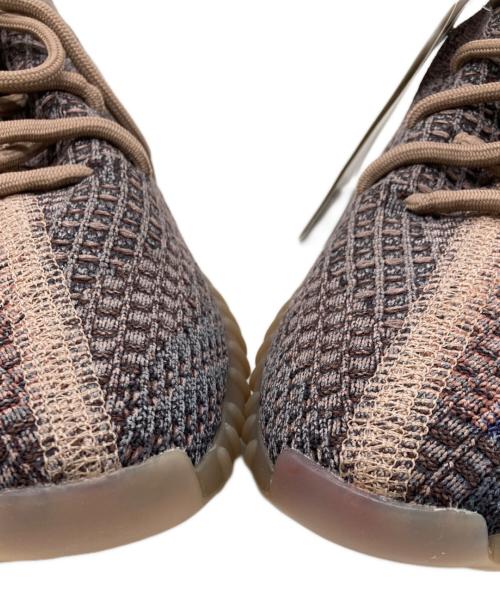 adidas（アディダス）adidas (アディダス) YEEZY BOOST 350 V2 ローカットスニーカー FADE/FADE/FADE サイズ:26.5の古着・服飾アイテム