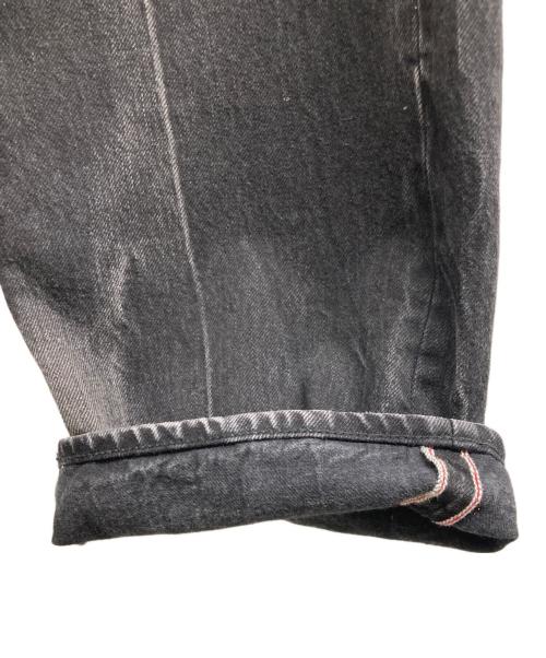 SUPREME（シュプリーム）Supreme (シュプリーム) Distressed Loose Fit Selvedge Jeans ブラック サイズ:W32の古着・服飾アイテム