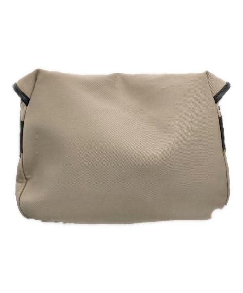 brady（ブレディ）Brady (ブレディ) Ariel Trout Small ョルダーバッグ ベージュの古着・服飾アイテム