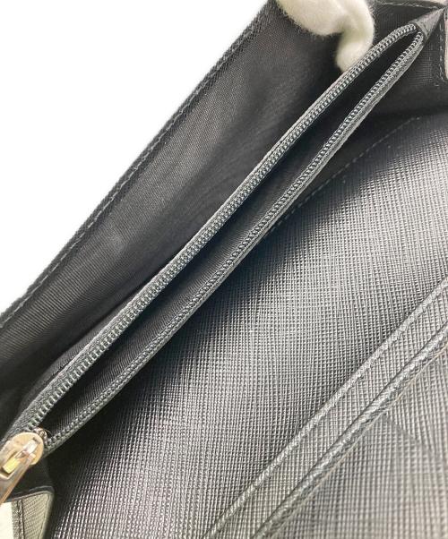 Salvatore Ferragamo（サルヴァトーレ フェラガモ）Salvatore Ferragamo (サルヴァトーレ フェラガモ) ガンチーニ長財布 ブラックの古着・服飾アイテム