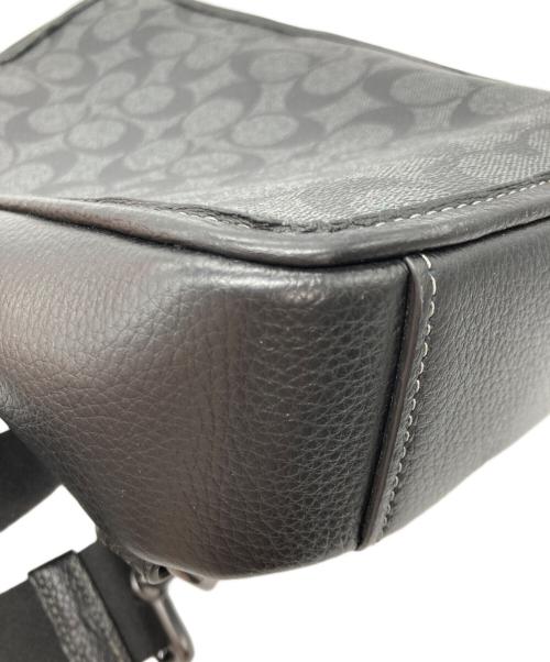 COACH（コーチ）COACH (コーチ) ボディバッグ ブラックの古着・服飾アイテム