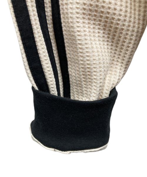adidas（アディダス）adidas (アディダス) アディカラー ワッフル クラシック トラックトップ アイボリー サイズ:Mの古着・服飾アイテム