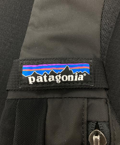 Patagonia（パタゴニア）Patagonia (パタゴニア) アトム・スリングバック 8L ブラックの古着・服飾アイテム