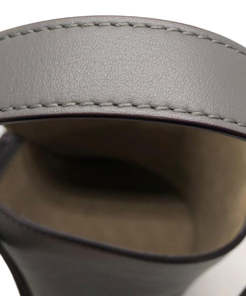 J&M DAVIDSON（ジェイ＆エム デヴィッドソン）J&M DAVIDSON (ジェイ＆エム デヴィッドソン) MINI QUIVER BUCKET グレーの古着・服飾アイテム