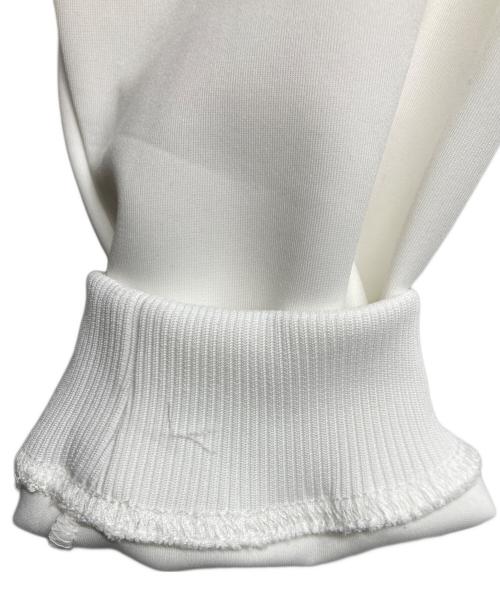 Karl Lagerfeld（カール ラガーフェルド）KARL LAGERFELD (カール ラガーフェルド) クルーネックスウェット ホワイト サイズ:Lの古着・服飾アイテム