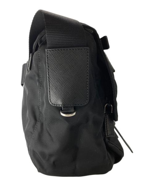 PRADA（プラダ）PRADA (プラダ) ナイロンショルダーバッグ ブラックの古着・服飾アイテム