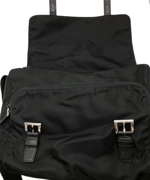 PRADA（プラダ）PRADA (プラダ) ナイロンショルダーバッグ ブラックの古着・服飾アイテム