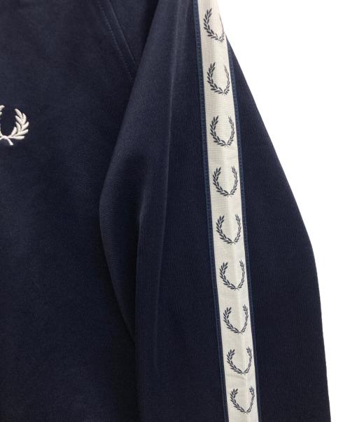 FRED PERRY（フレッドペリー）FRED PERRY (フレッドペリー) トラックジャケット ネイビー サイズ:Lの古着・服飾アイテム