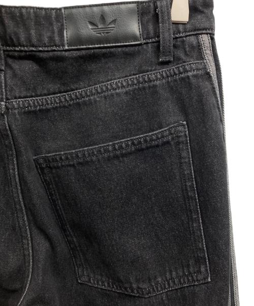 adidas（アディダス）adidas (アディダス) ファイヤーバード アディカラー デニム パンツ ブラック サイズ:30の古着・服飾アイテム