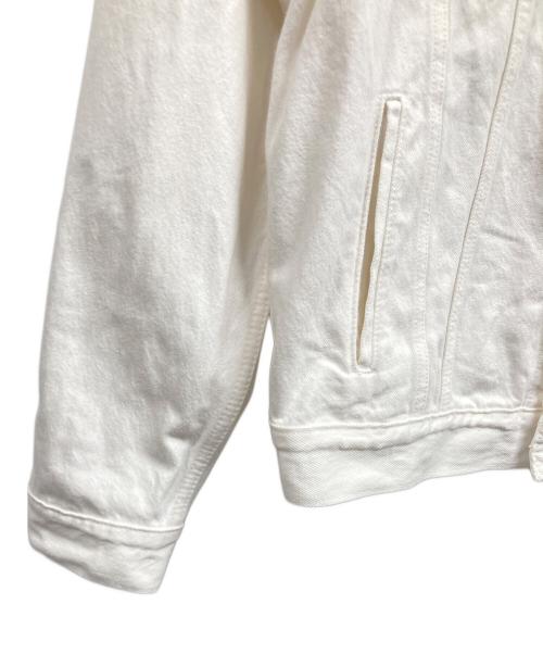 LEVI'S（リーバイス）LEVI'S (リーバイス) トラッカージャケット ホワイト サイズ:Sの古着・服飾アイテム