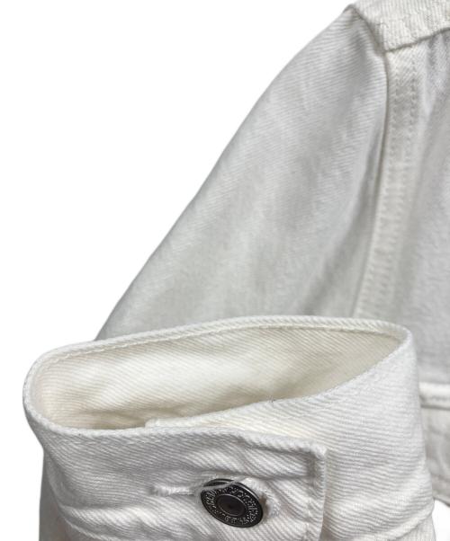 LEVI'S（リーバイス）LEVI'S (リーバイス) トラッカージャケット ホワイト サイズ:Sの古着・服飾アイテム