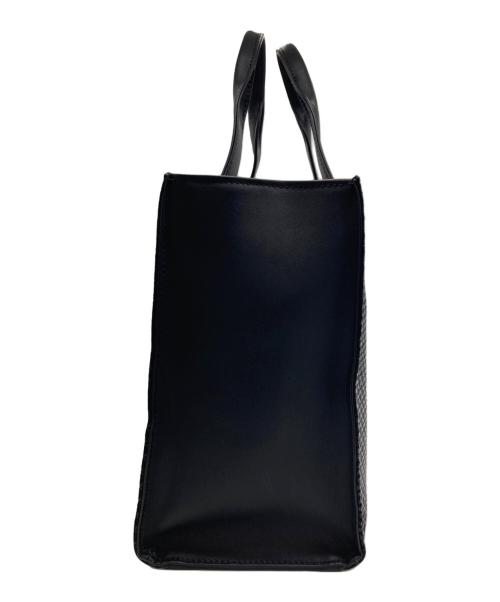 印傳屋（インデンヤ）印傳屋 (インデンヤ) NY トートD【Seven Tresures】 ブラックの古着・服飾アイテム