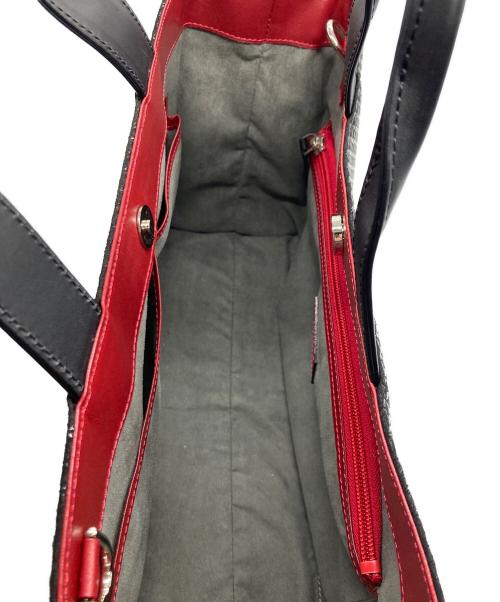 印傳屋（インデンヤ）印傳屋 (インデンヤ) NY トートD【Seven Tresures】 ブラックの古着・服飾アイテム