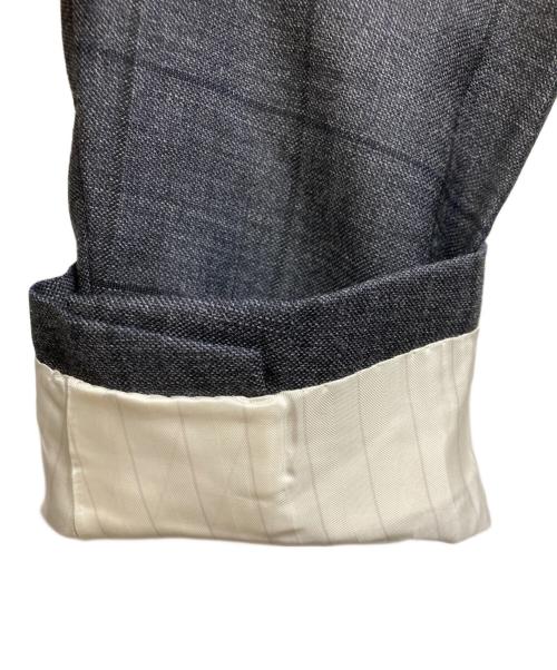 TAKEO KIKUCHI（タケオキクチ）TAKEO KIKUCHI (タケオキクチ) DORMEUIL SPORTEXストライプスーツ グレー サイズ:L 未使用品の古着・服飾アイテム