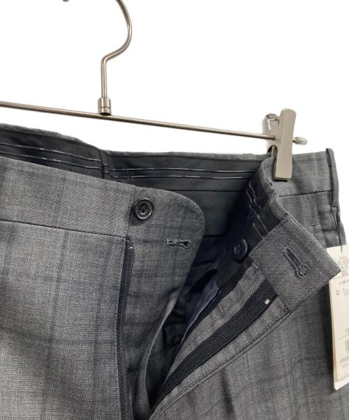 TAKEO KIKUCHI（タケオキクチ）TAKEO KIKUCHI (タケオキクチ) 3ピーススーツ グレー サイズ:Lの古着・服飾アイテム