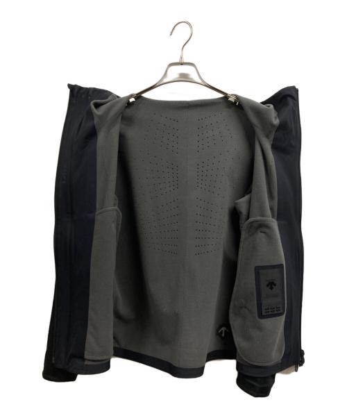 DESCENTE（デサント）DESCENTE (デサント) WIND SHIELD DOT LAMINATION JACKET ブラック サイズ:Ｓの古着・服飾アイテム