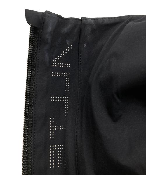 DESCENTE（デサント）DESCENTE (デサント) WIND SHIELD DOT LAMINATION JACKET ブラック サイズ:Ｓの古着・服飾アイテム