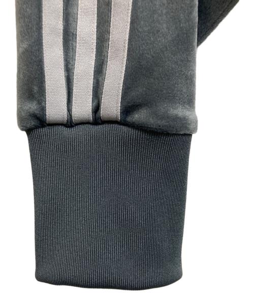 adidas（アディダス）adidas (アディダス) FB TT VELOUR グレー サイズ:Sの古着・服飾アイテム