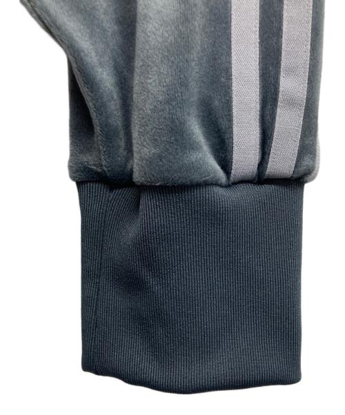 adidas（アディダス）adidas (アディダス) FB TT VELOUR グレー サイズ:Sの古着・服飾アイテム