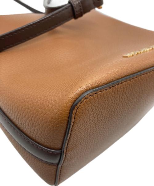 MICHAEL KORS（マイケル・コース）MICHAEL KORS (マイケル・コース) バケット レザーショルダーバッグ ブラウンの古着・服飾アイテム