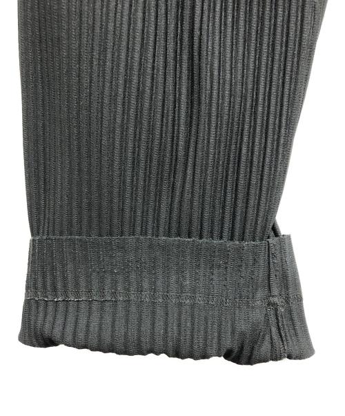 HOMME PLISSE ISSEY MIYAKE（オム プリッセ イッセイ ミヤケ）HOMME PLISSE ISSEY MIYAKE (オム プリッセ イッセイ ミヤケ) BASICS プリーツパンツ ブラック サイズ:1の古着・服飾アイテム