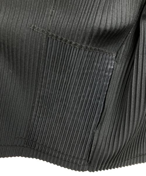HOMME PLISSE ISSEY MIYAKE（オム プリッセ イッセイ ミヤケ）HOMME PLISSE ISSEY MIYAKE (オム プリッセ イッセイ ミヤケ) BASICS カーディガン ブラック サイズ:2の古着・服飾アイテム