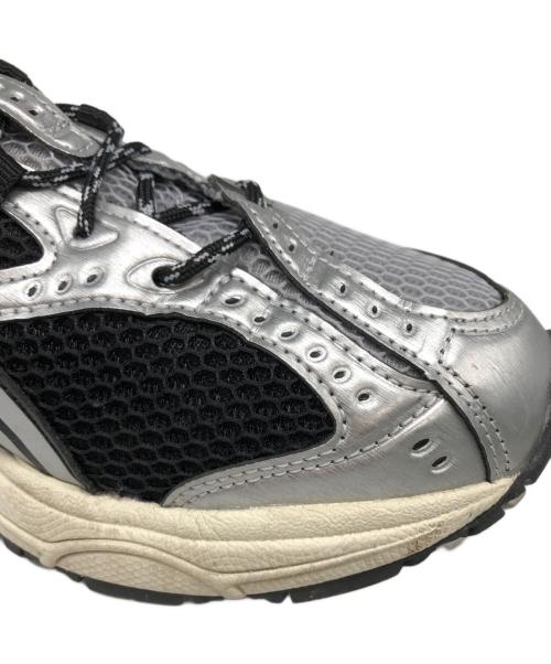 asics（アシックス）asics (アシックス) ローカットスニーカー ブラック×シルバー サイズ:US10の古着・服飾アイテム