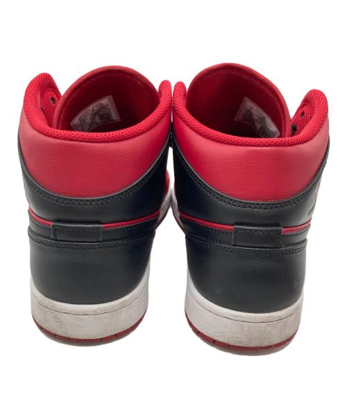 NIKE（ナイキ）NIKE (ナイキ) AIR JORDAN 1 MID ハイカットスニーカー レッド×ブラック サイズ:27の古着・服飾アイテム