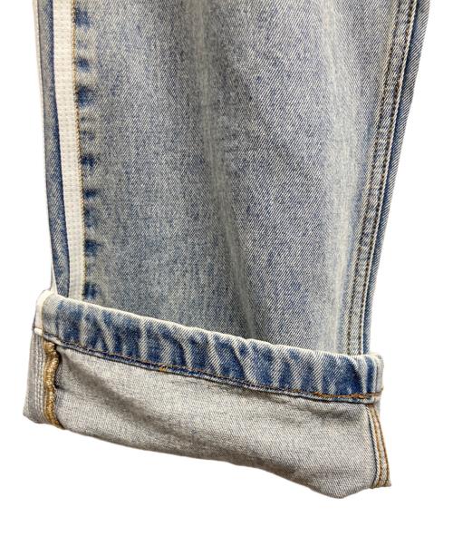 adidas（アディダス）adidas (アディダス) ATOMS (アトモス) Denim FireBird Track PANTS インディゴ サイズ:32 未使用品の古着・服飾アイテム