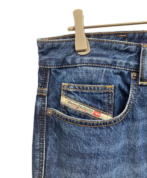 DIESEL（ディーゼル）DIESEL (ディーゼル) relaxed jeans d-rise インディゴ サイズ:30の古着・服飾アイテム