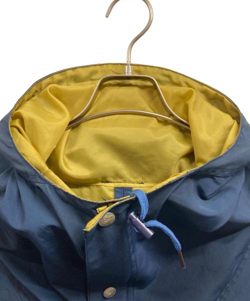 BANANA EQUIPMENT（バナナイクイップメント）BANANA EQUIPMENT (バナナイクイップメント) マウンテンパーカー ブルー サイズ:Lの古着・服飾アイテム