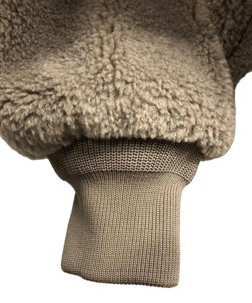 HYKE（ハイク）HYKE (ハイク) FAUX SHEARLING BOLERO グレー サイズ:2の古着・服飾アイテム