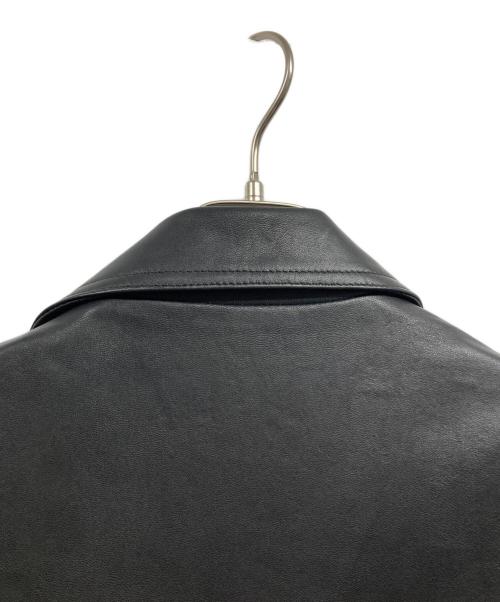 UNDERCOVER（アンダーカバー）UNDERCOVER (アンダーカバー) レザーZIPウネリ ダブルライダースジャケット ブラック サイズ:3の古着・服飾アイテム