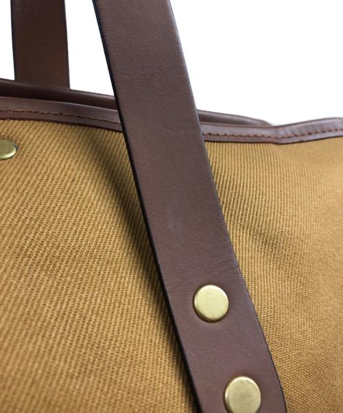 CROOTS（クルーツ）CROOTS (クルーツ) BEAMS F (ビームスエフ) 別注フラップポケットトートバッグ ベージュの古着・服飾アイテム