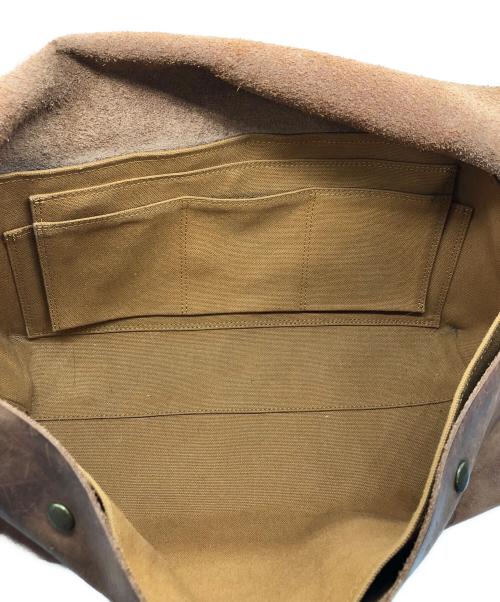 Uni&co（ユニアンドコー）uni&co (ユニアンドコー) メッセンジャーバッグ ブラウンの古着・服飾アイテム