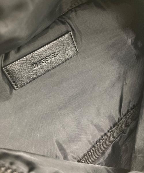 DIESEL（ディーゼル）DIESEL (ディーゼル) ボディバッグ カーキの古着・服飾アイテム