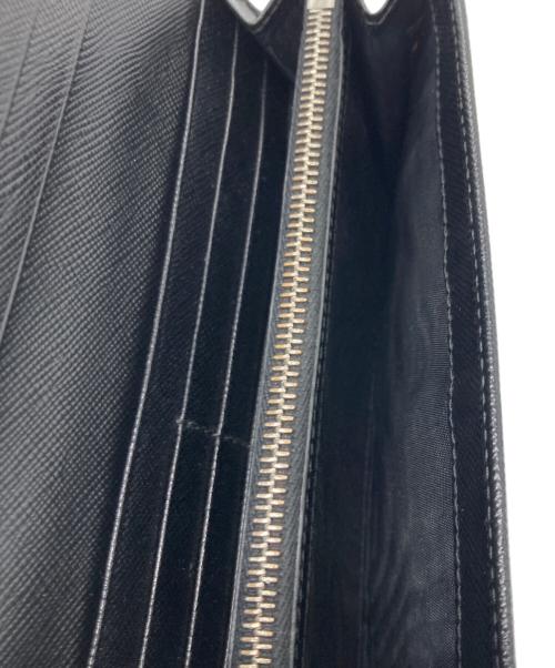 PRADA（プラダ）PRADA (プラダ) 2つ折り長財布 ブラックの古着・服飾アイテム