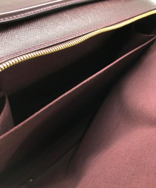 LOUIS VUITTON（ルイ ヴィトン）LOUIS VUITTON (ルイ ヴィトン) ショルダーバッグ ボルドーの古着・服飾アイテム