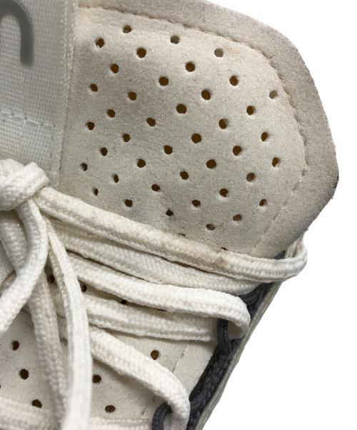 on（オン）On (オン) クラウドサーファー ネクスト ジョギングスニーカー ホワイト サイズ:27の古着・服飾アイテム