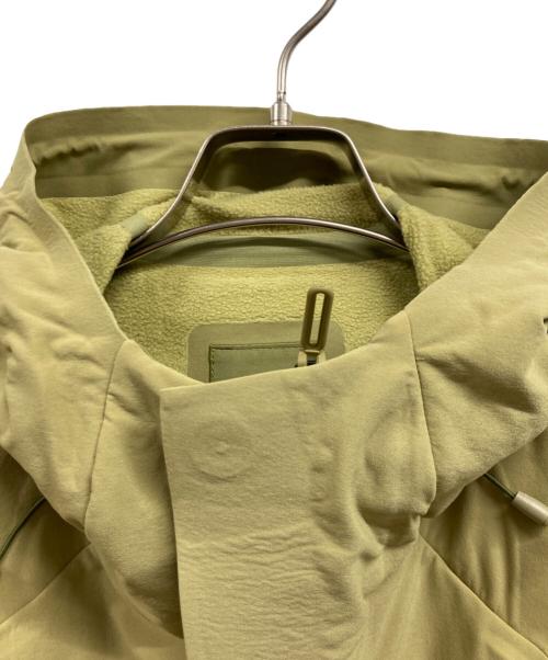 DESCENTE（デサント）DESCENTE (デサント) フーデッドジャケット イエロー サイズ:Mの古着・服飾アイテム