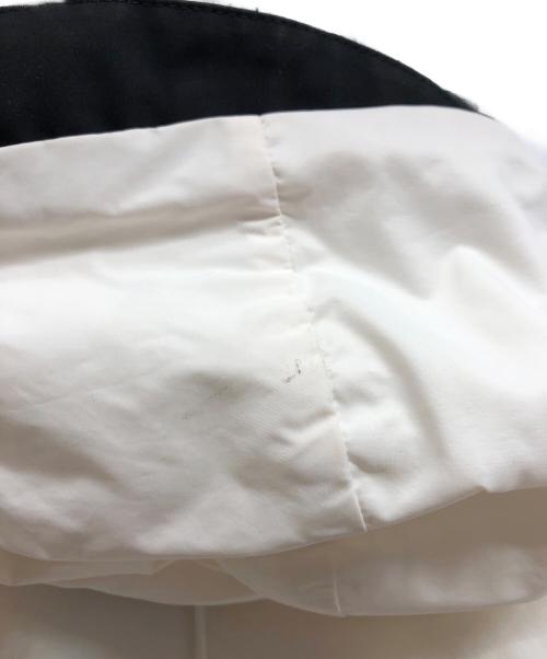 MONCLER（モンクレール）MONCLER (モンクレール) ナイロンジャケット ホワイトの古着・服飾アイテム