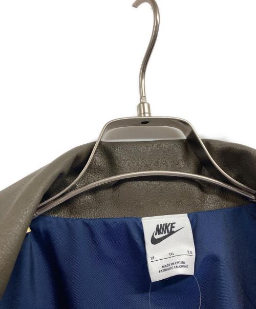 NIKE（ナイキ）NIKE (ナイキ) SSNL+ GCEL COACHES JACKET グリーン サイズ:XL 未使用品の古着・服飾アイテム