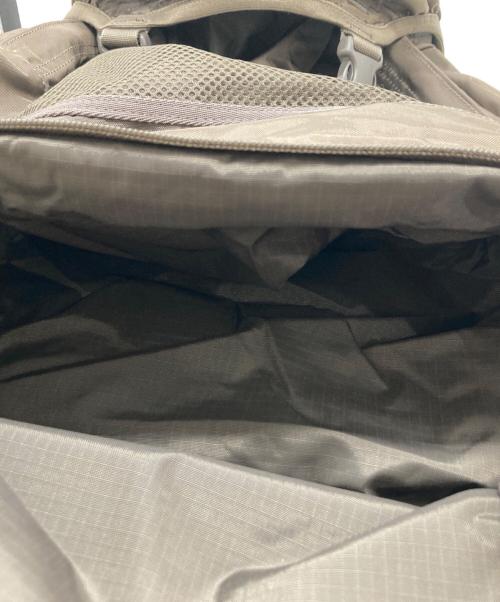 Columbia（コロンビア）Columbia (コロンビア) リュック オリーブの古着・服飾アイテム