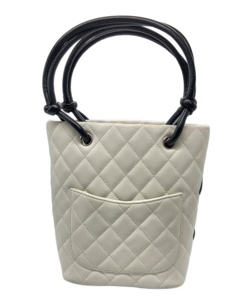 CHANEL（シャネル）CHANEL (シャネル) カンボンラインハンドバッグ ホワイト×ブラックの古着・服飾アイテム