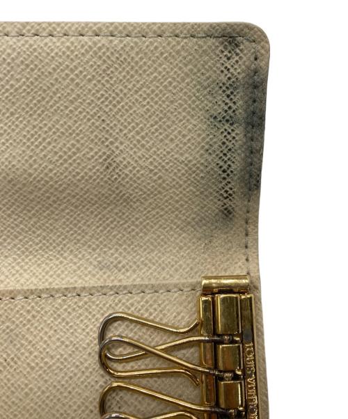 LOUIS VUITTON（ルイ ヴィトン）LOUIS VUITTON (ルイ ヴィトン) 4連キーケース アイボリーの古着・服飾アイテム