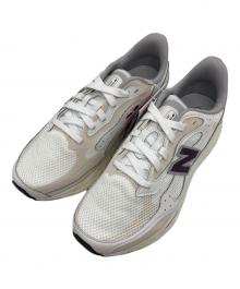 NEW BALANCE（ニューバランス）の古着「MARISTT4 ローカットスニーカー」｜ホワイト