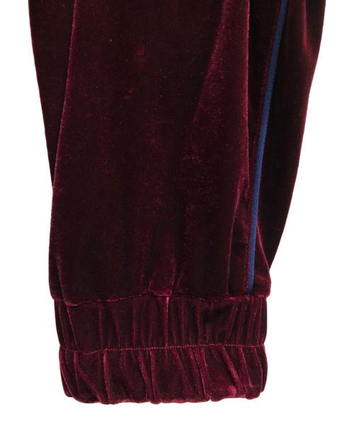 myne（マイン）MYNE (マイン) VELOUR TRACK PANTS/MYNEパンツ レッド サイズ:不明の古着・服飾アイテム